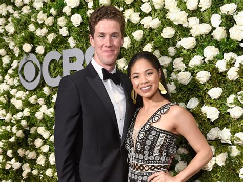 eva noblezada boyfriend|Miss Saigons Eva Noblezada Marries U.K. Actor Leo。